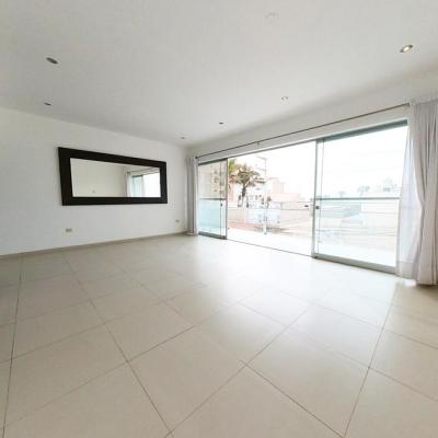 VENTA DE LINDO DEPARTAMENTO EN PIMENTEL